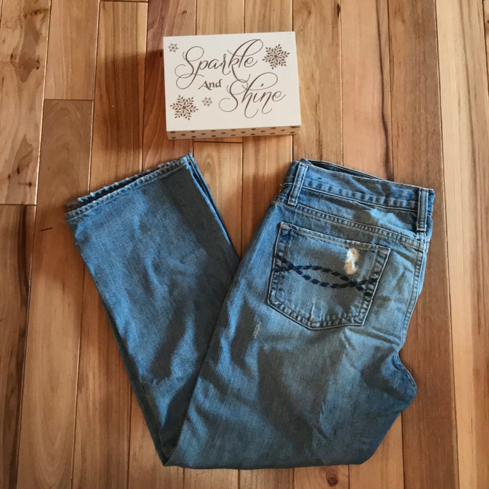 Abercrombie and Fitch Mom jeans